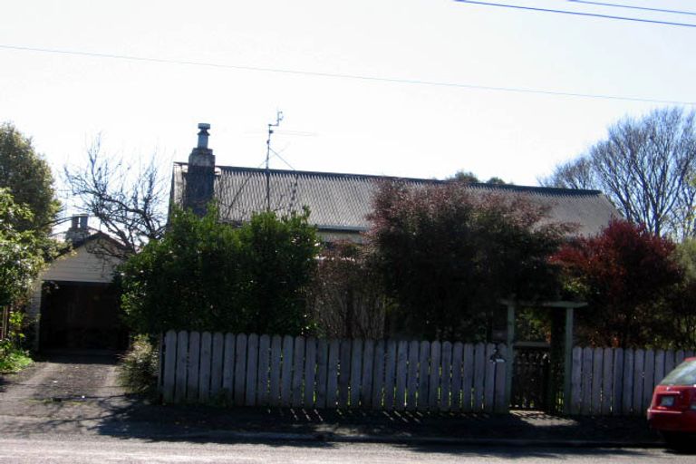 Photo of property in 82 Bentley Street, Masterton, 5810