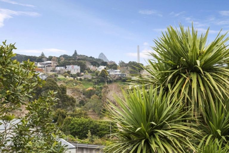 Photo of property in 32 Victoria Road, New Plymouth, 4310