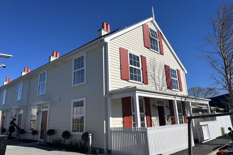 Photo of property in 2/266 Kilmore Street, Christchurch Central, Christchurch, 8011