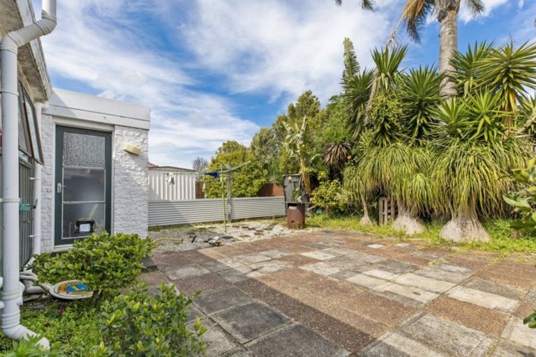 Photo of property in 2b Roys Road, Weymouth, Auckland, 2103