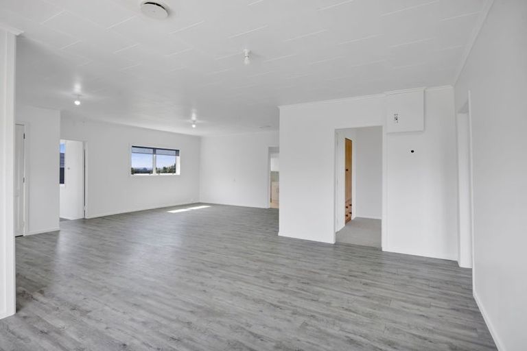 Photo of property in 124 Kahouri Road, Midhirst, Stratford, 4394