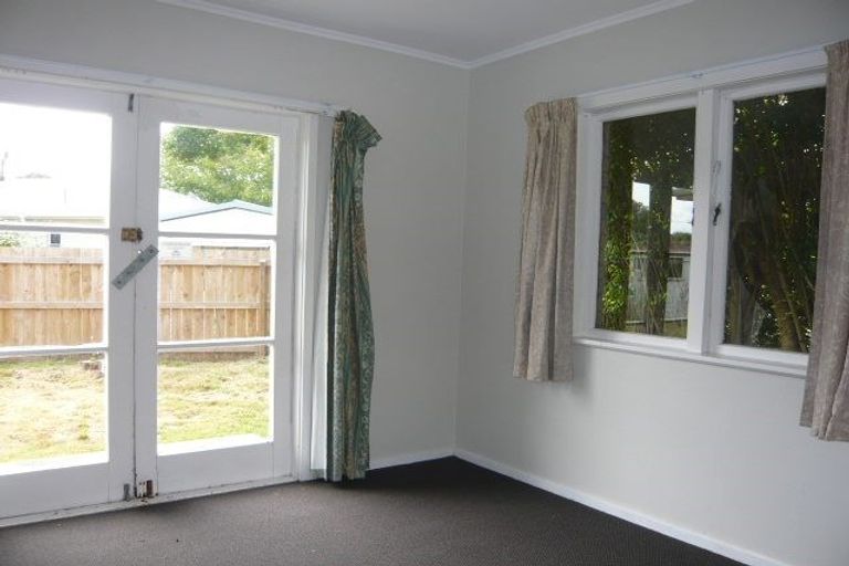 Photo of property in 2 Cameron Road, Hamilton East, Hamilton, 3216