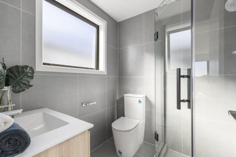 Photo of property in 24 Woven Place, Karaka, Papakura, 2113