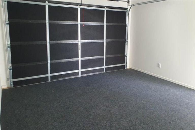 Photo of property in 12 Waikaha Street, Pokeno, 2472