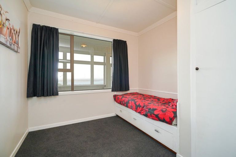 Photo of property in 3 Raymond Street, Bluff, 9814