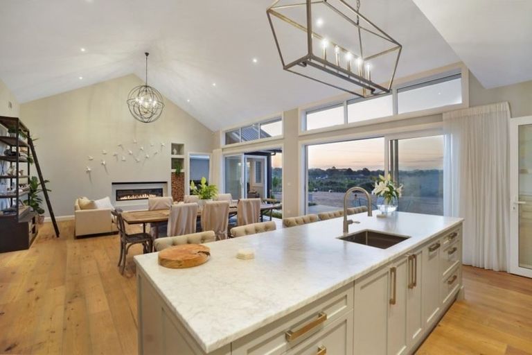 Photo of property in 12 Myra Evelyn Grove, Dairy Flat, Albany, 0792