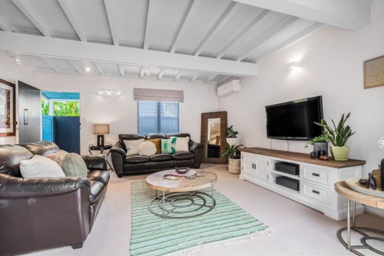 Photo of property in 3/26 Queens Parade, Devonport, Auckland, 0624