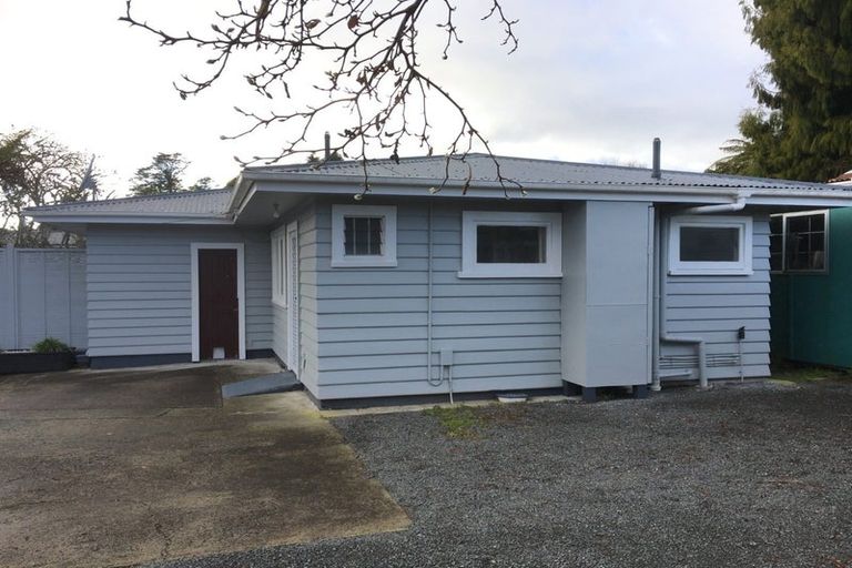Photo of property in 30 Uta Street, Utuhina, Rotorua, 3015