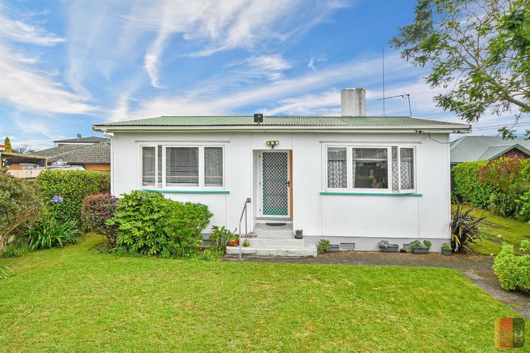 Photo of property in 130 Old Wairoa Road, Papakura, 2110