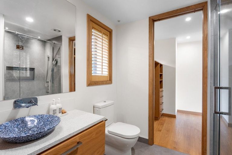 Photo of property in 34 Wairarapa Terrace, Merivale, Christchurch, 8014