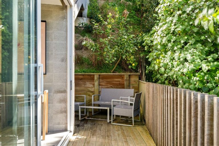 Photo of property in 64a Orangi Kaupapa Road, Northland, Wellington, 6012