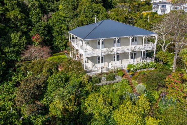 Photo of property in 17 Kowhai Street, Eastbourne, Lower Hutt, 5013