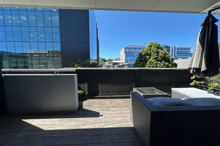 Photo of property in 1/143g Carlton Gore Road, Newmarket, Auckland, 1023