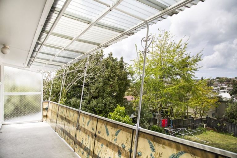 Photo of property in 5 Tiber Road, Forrest Hill, Auckland, 0620