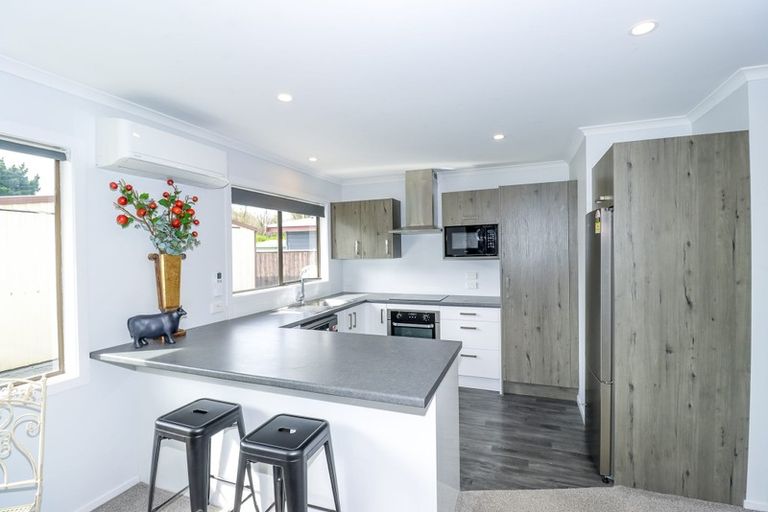 Photo of property in 62 Bridge Street, Bulls, 4818