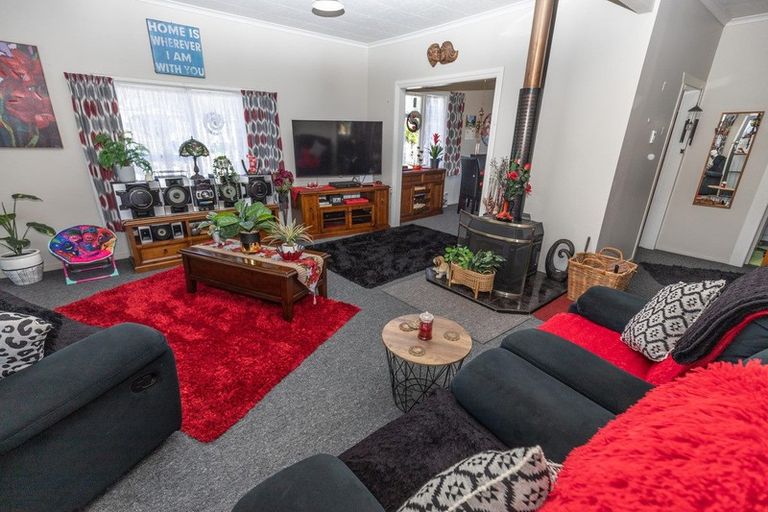 Photo of property in 122 Bright Street, Cobden, Greymouth, 7802