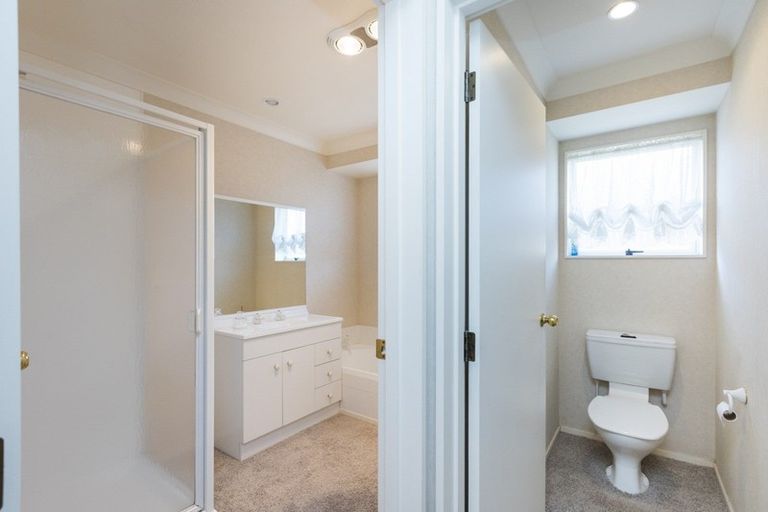 Photo of property in 71 Amberley Avenue, Highbury, Palmerston North, 4412