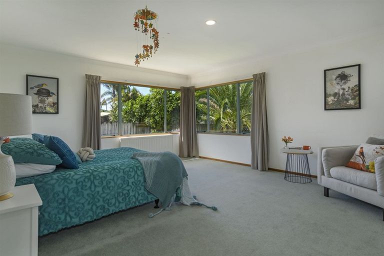 Photo of property in 11 Clivedene Street, Matua, Tauranga, 3110