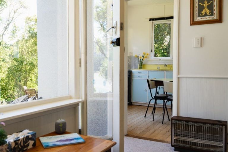 Photo of property in 10 Crescent Street, Purakaunui, Port Chalmers, 9081