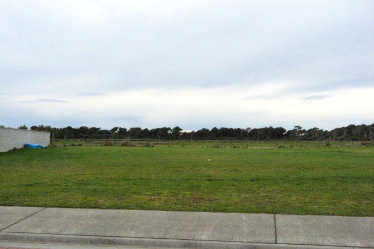 Photo of property in 61 Rosewood Drive, Rosedale, Invercargill, 9810