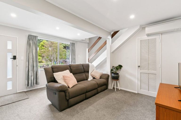 Photo of property in 18a Vasanta Avenue, Ngaio, Wellington, 6035