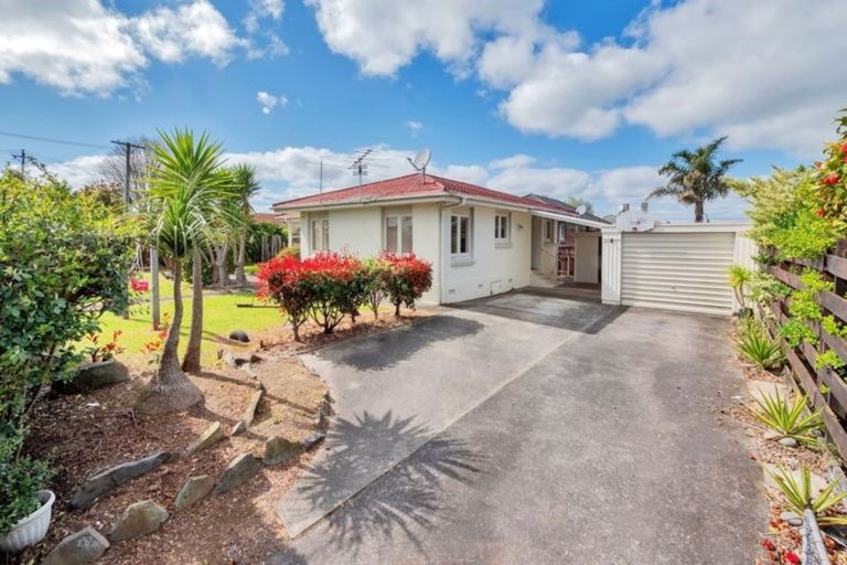 Photo of property in 1/5 Cameron Street, Papakura, 2110