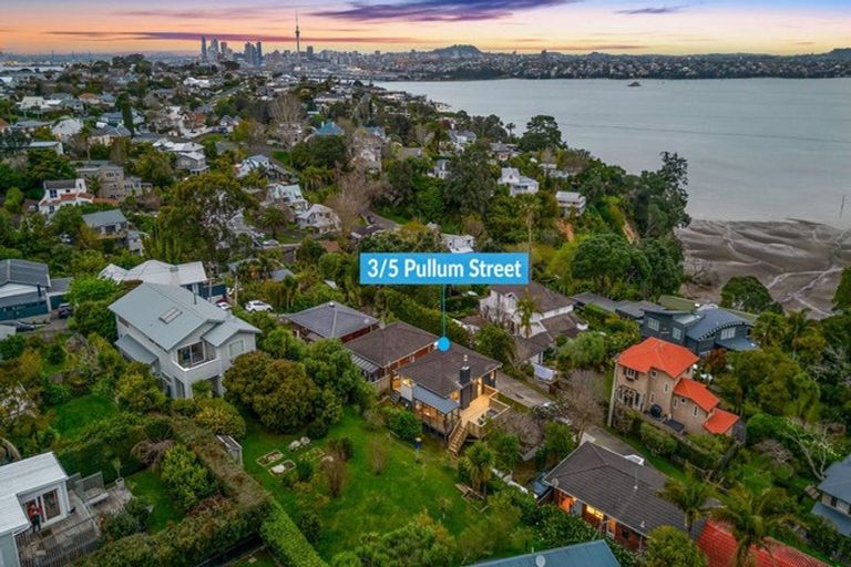 Photo of property in 3/5 Pullum Street, Birkenhead, Auckland, 0626