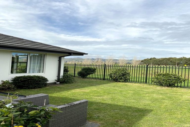 Photo of property in 35 Maka Lane, Halswell, Christchurch, 8025