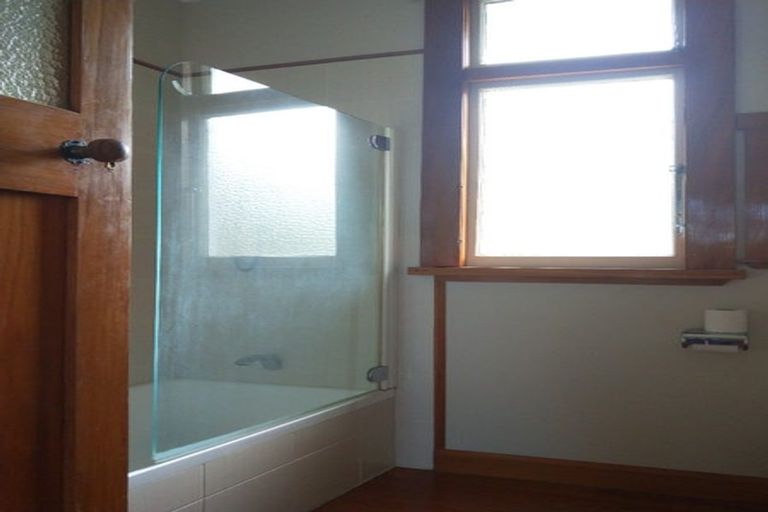 Photo of property in 4 Simla Terrace, Hospital Hill, Napier, 4110