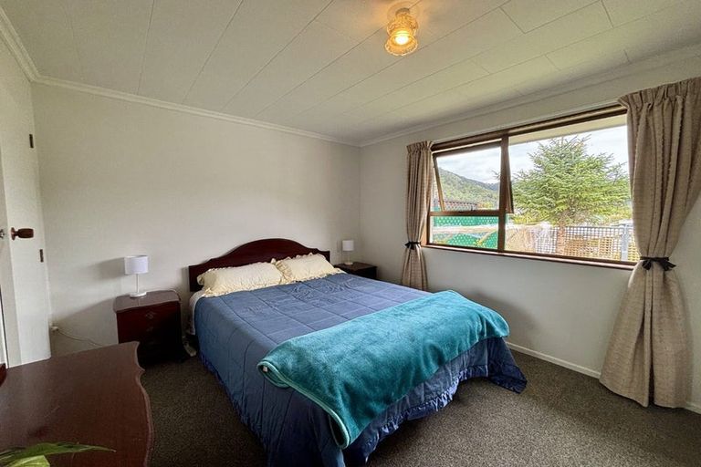 Photo of property in 2a Leicester Street, Picton, 7220