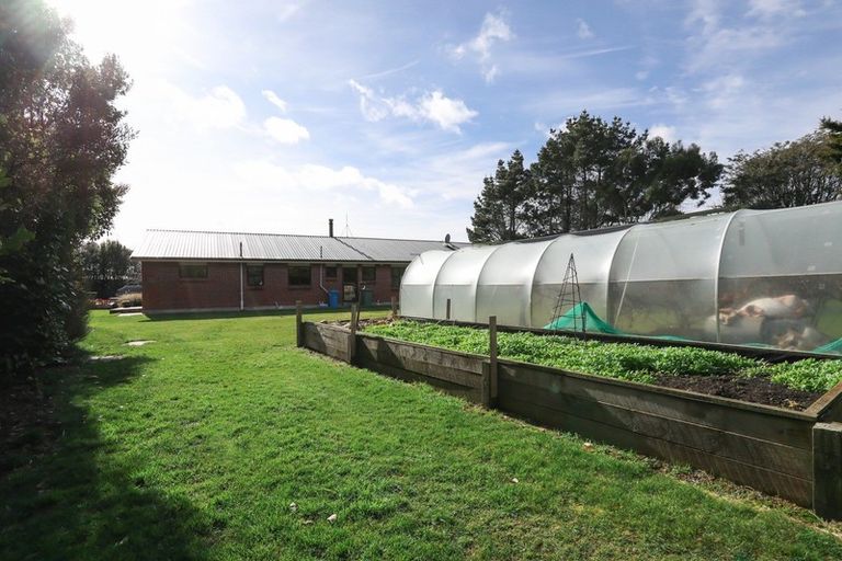 Photo of property in 10 Tui Place, Otatara, Invercargill, 9879