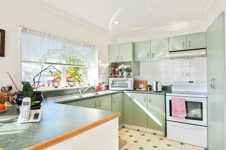 Photo of property in 16 Tekoah Place, Judea, Tauranga, 3110