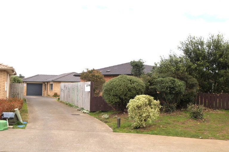 Photo of property in 66 Langiola Drive, Favona, Auckland, 2024