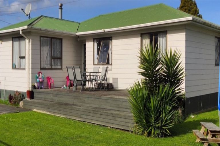Photo of property in 21 Taka Street, Takanini, 2112