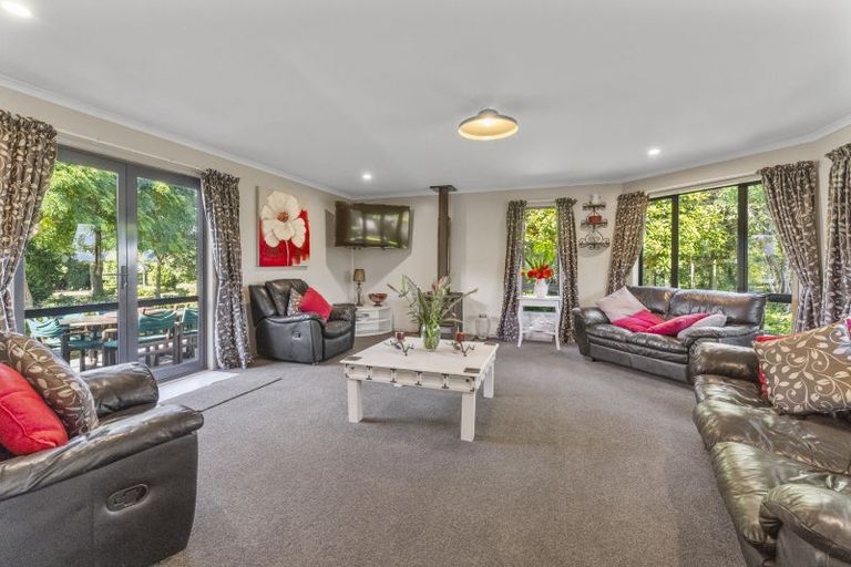 Photo of property in 52 Western Rise, Ohau, Levin, 5570