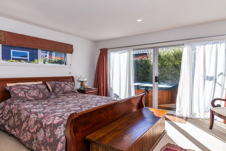 Photo of property in 212 Acacia Bay Road, Nukuhau, Taupo, 3330