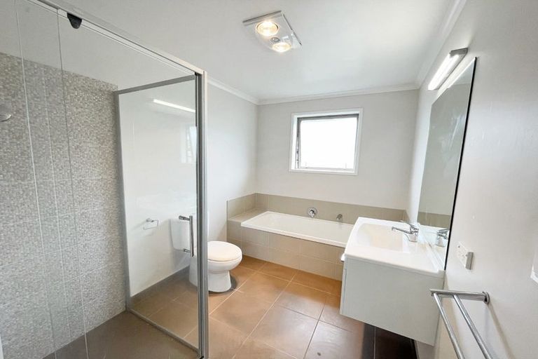 Photo of property in 19 Perla Road, Pukekohe, 2120