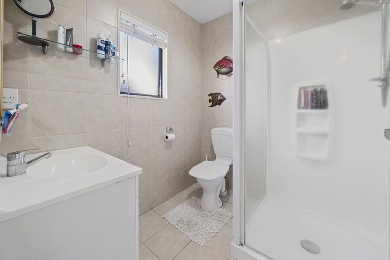 Photo of property in 98 Parnell Heights, Kelvin Grove, Palmerston North, 4414