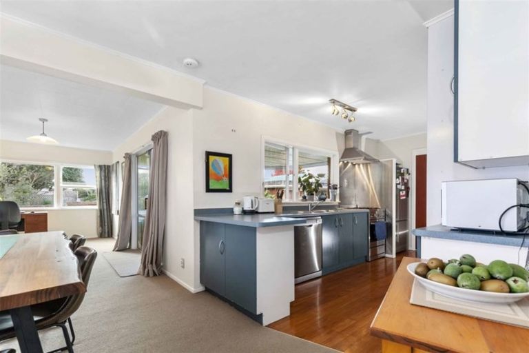 Photo of property in 4 Lynwood Place, Chedworth, Hamilton, 3210