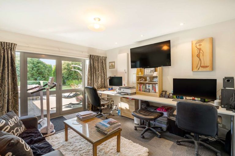 Photo of property in 1 Penbury Close, Huntingdon, Ashburton, 7774