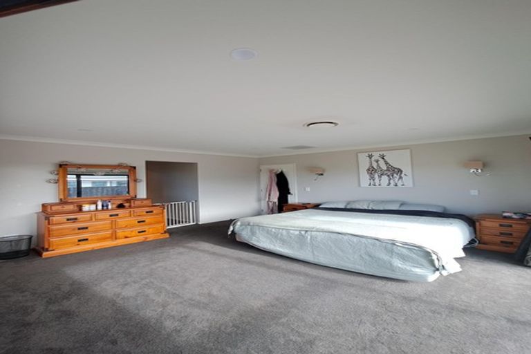 Photo of property in 10 Marangai Drive, Pegasus, 7612