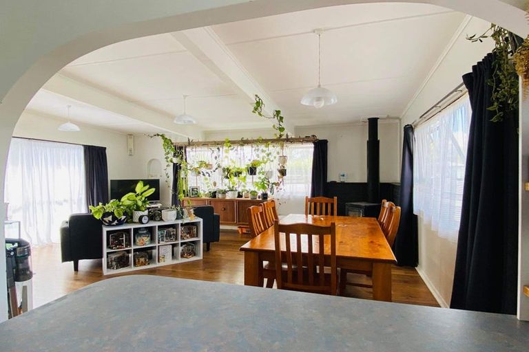 Photo of property in 22 Edward Street, Pahiatua, 4910