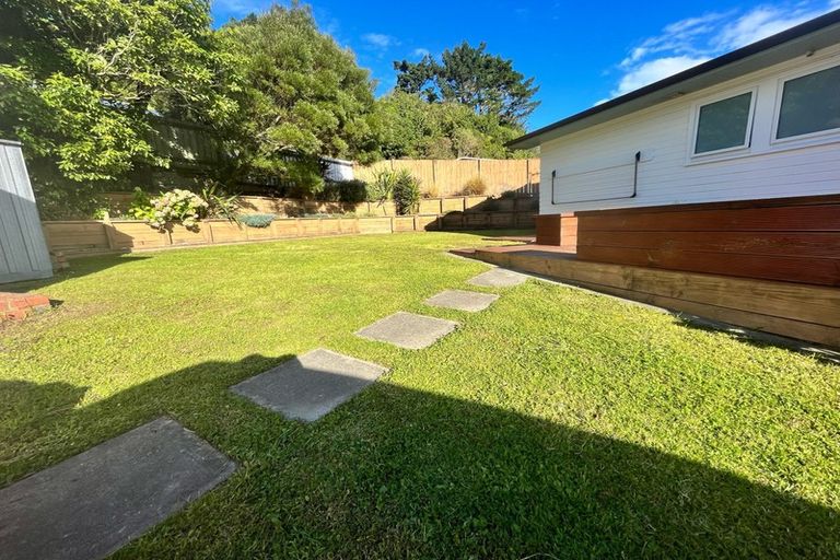 Photo of property in 9 Invercargill Drive, Kelson, Lower Hutt, 5010
