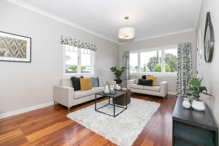 Photo of property in 21 Primrose Street, Frankton, Hamilton, 3204