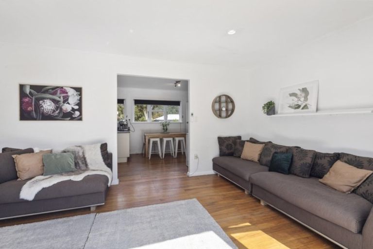 Photo of property in 28 Eldon Grove, Taita, Lower Hutt, 5019