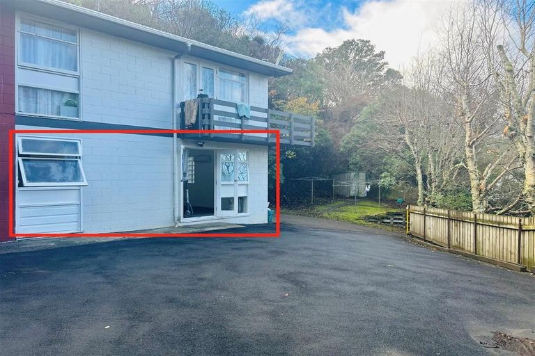 Photo of property in 9 Epsom Way, Karori, Wellington, 6012