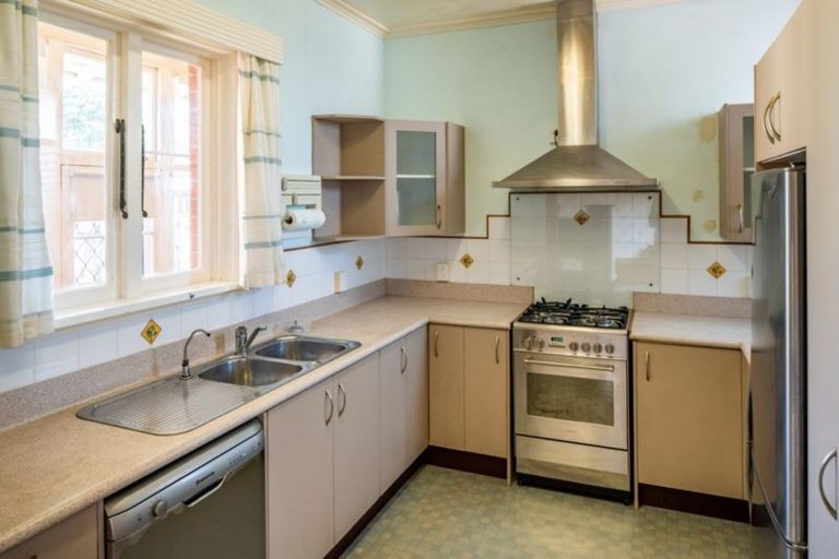 Photo of property in 3 Cudby Street, Woburn, Lower Hutt, 5011