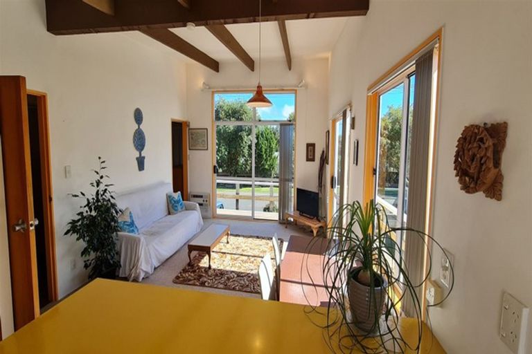 Photo of property in 10a Aorangi Road, Paraparaumu, 5032