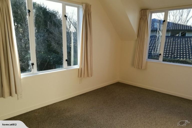 Photo of property in 18 Witbrock Crescent, Burnside, Christchurch, 8053