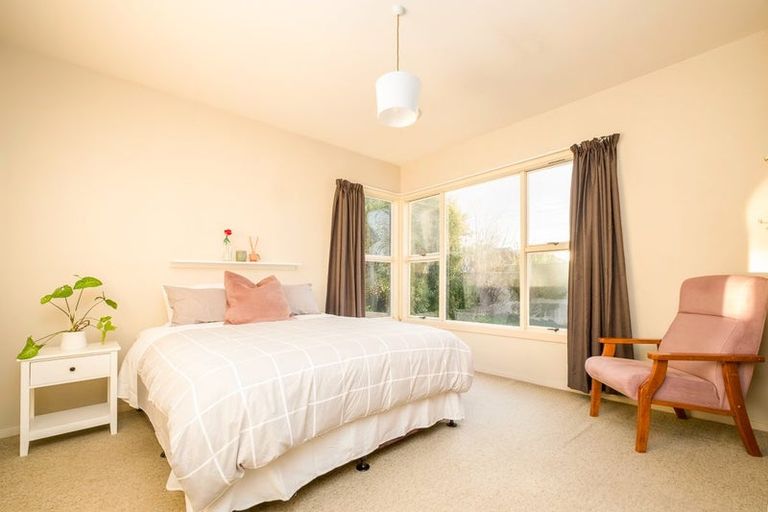 Photo of property in 8 Bletsoe Avenue, Spreydon, Christchurch, 8024